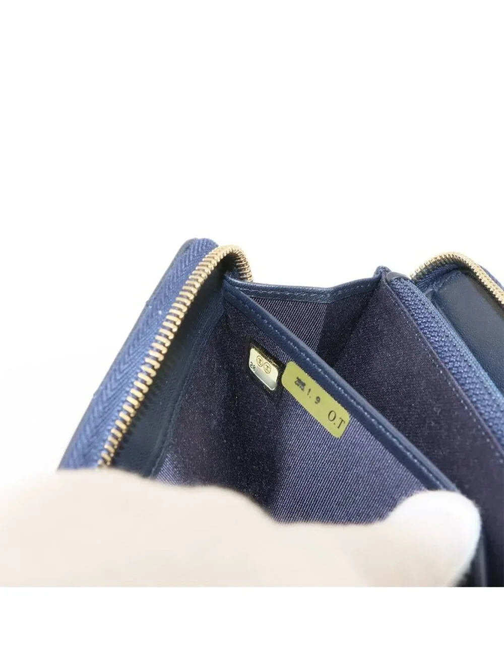Chanel Quilted Classic Long Zip Wallet Zip Around Lambskin